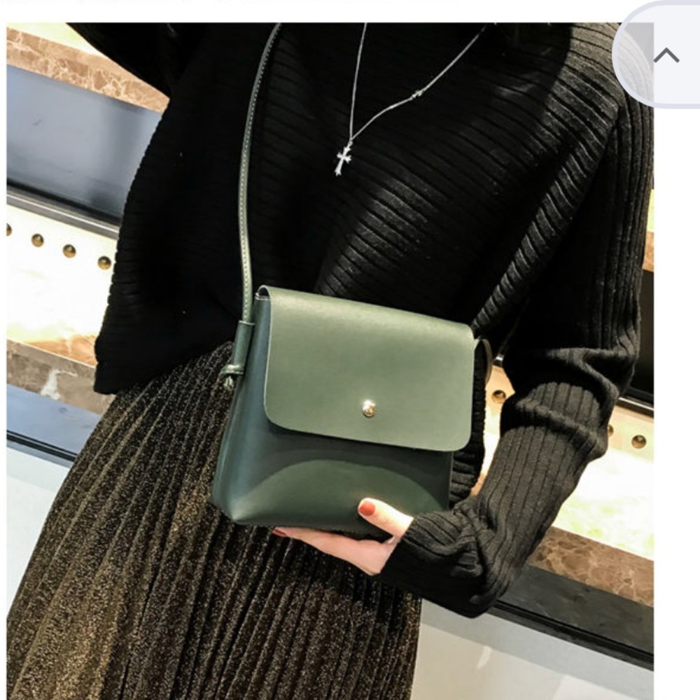 NWT faux leather shoulder bag - Picture 2 of 8